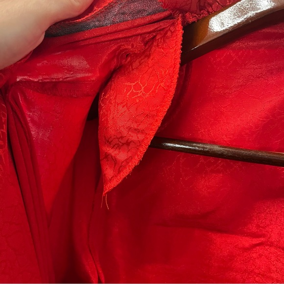 Frederick’s of Hollywood Vintage Red Satin Wrap Robe - Women Intimates Medium - Picture 6 of 12